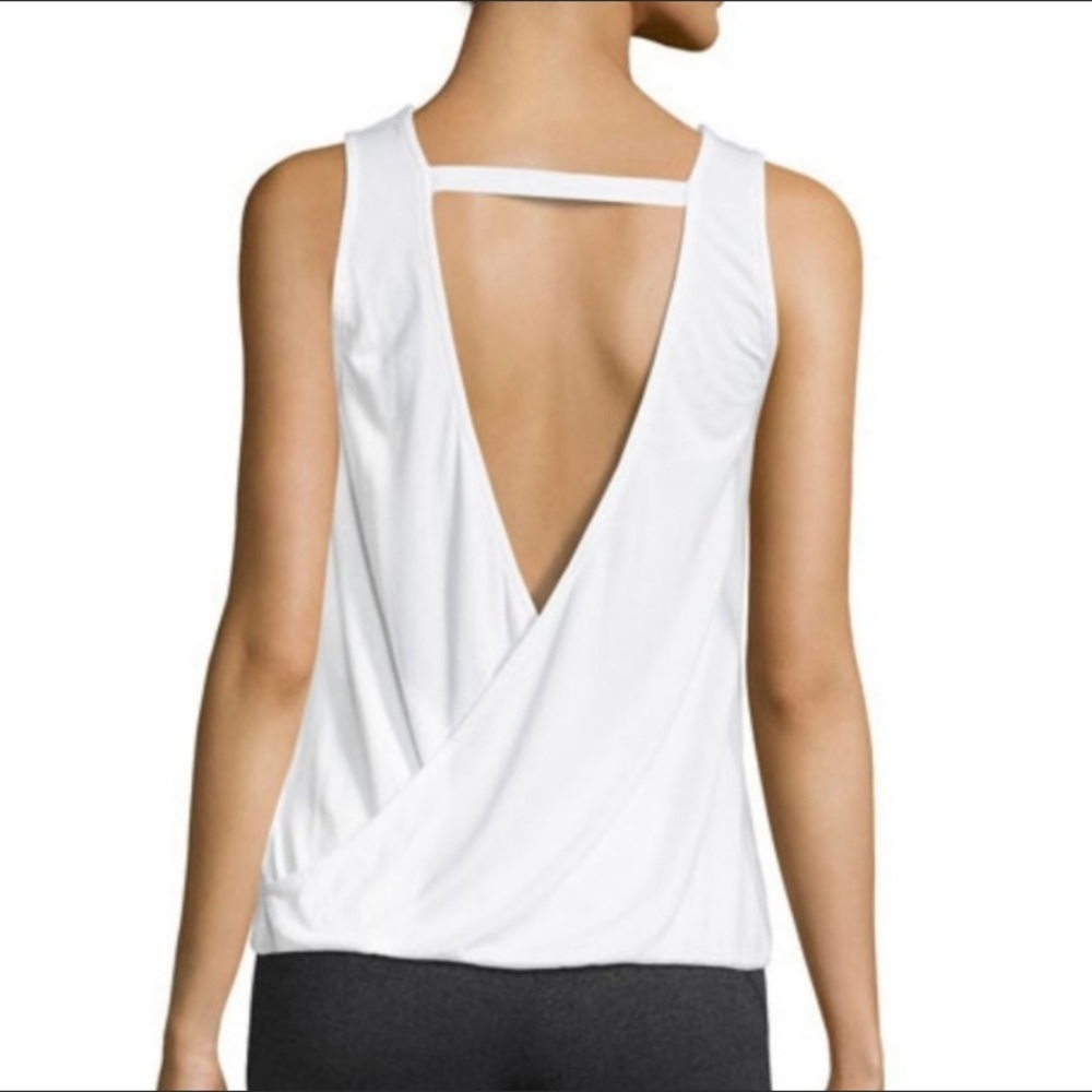 Onzie white tank top